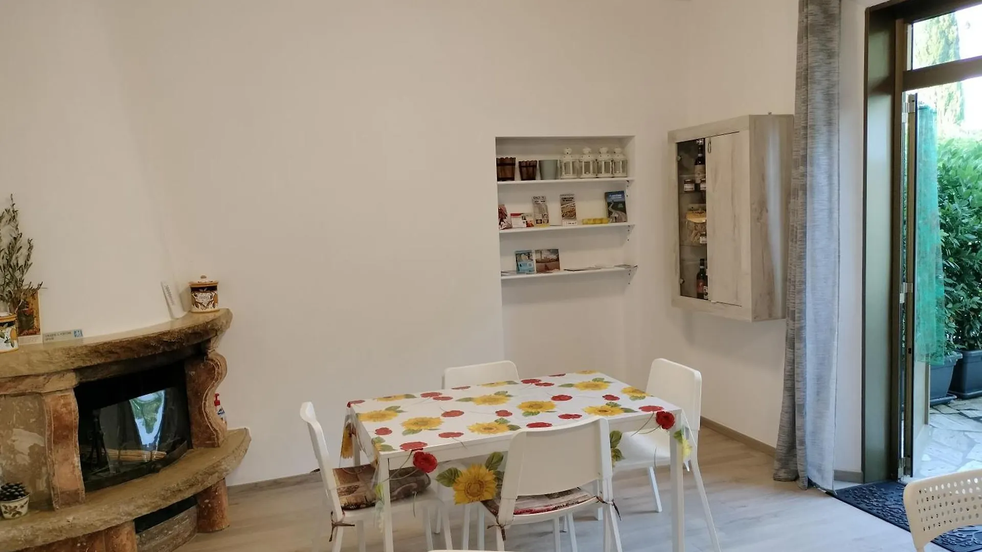 Отель L'Oasi Delle Crete Senesi Ашано Гостевой дом